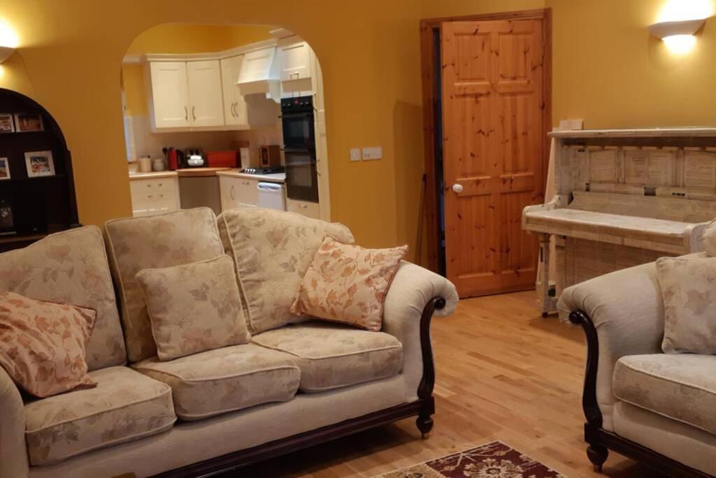 Tir Na Nog - A Piece Of Heaven Villa Bantry Exterior photo